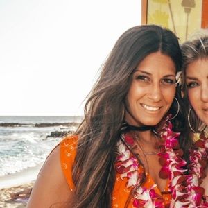 Meet your Posher, Adrianna